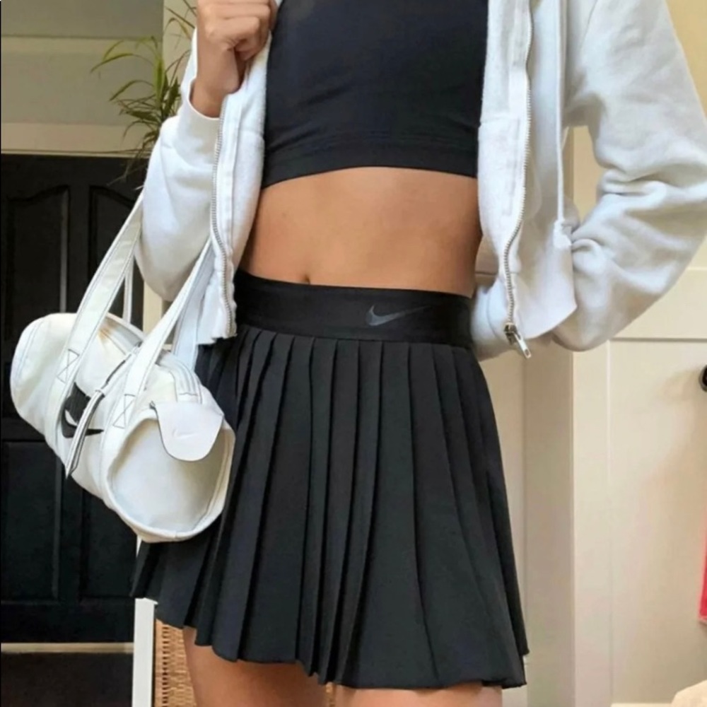 NIKE Victory Tennis Skirt NWT